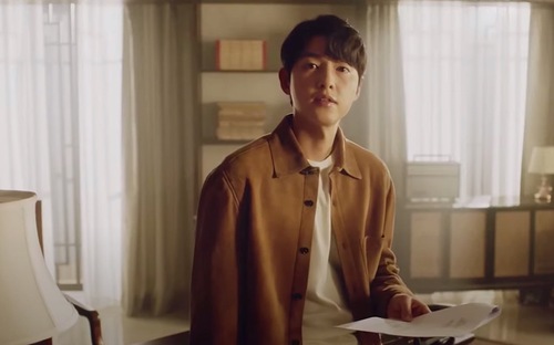 Phim mới của Song Joong Ki lập kỷ lục về lượng người xem