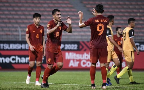 VIDEO bàn thắng Brunei 0-5 Thái Lan: Sức mạnh của nhà đương kim vô địch