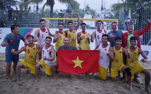 Bóng ném bãi biển Việt Nam chắc chắn giành HCV tại SEA Games 31