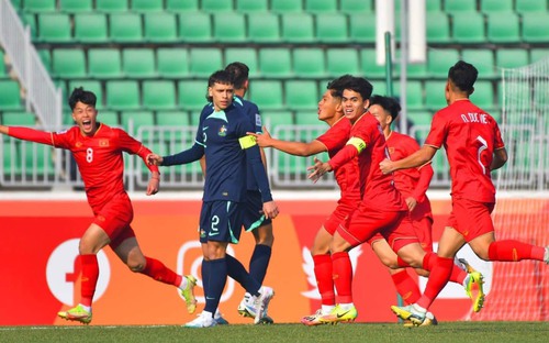 U20 Việt Nam 1-0 U20 Australia: Khởi đầu như mơ