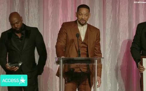 Will Smith lần đầu xuất hiện tại một lễ trao giải sau ồn ào tại Oscar