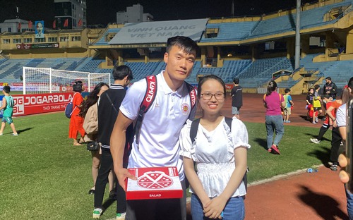 CAHN: Bùi Tiến Dũng, Văn Hậu không đá chính nhưng vẫn được săn đón