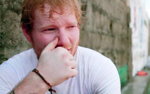 Ed Sheeran bật khóc khi được tòa tuyên vô tội trong vụ kiện đạo nhạc, thú nhận bị trầm cảm nặng