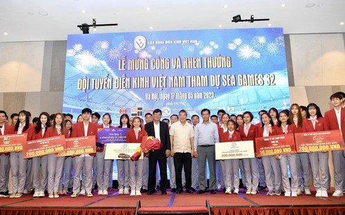 Điền kinh Việt Nam nhận thưởng lớn sau SEA Games 32