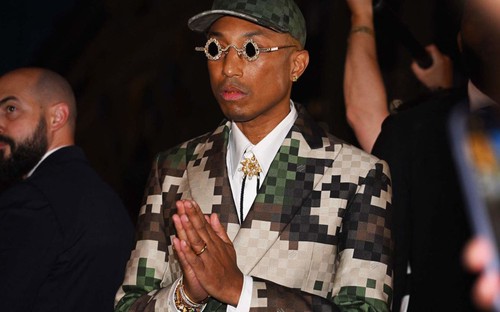 Pharrell Williams ra mắt bộ sưu tập đầu tiên cho Louis Vuitton