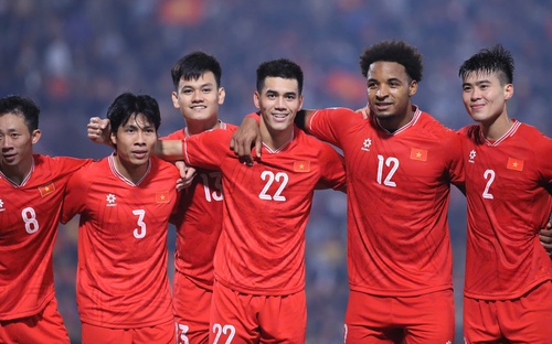 Highlights Việt Nam - Singapore tại AFF Cup 2024: Xuân Son tỏa sáng, Việt Nam hẹn Thái Lan ở chung kết