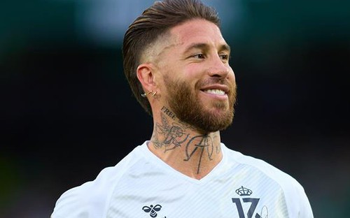 TIN CHUYỂN NHƯỢNG 31/1: Ramos chấm dứt cảnh thất nghiệp, La Masia bị đánh cắp tài năng trẻ