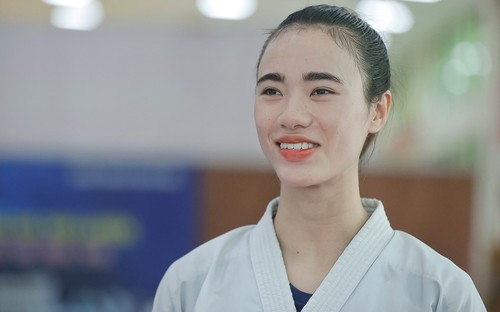 Võ sĩ Nguyễn Thị Diệu Ly tìm kiếm tấm vé dự giải karate vô địch thế giới