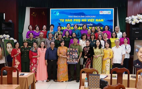 Hồi sinh những gương mặt anh hùng trong bộ sưu tập 'Tự hào phụ nữ Việt Nam'