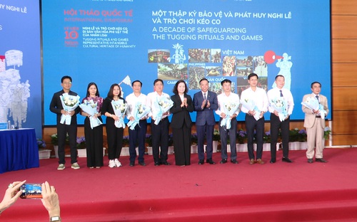 Cộng đồng quốc tế đoàn kết bảo vệ và phát huy nghi lễ và trò chơi kéo co