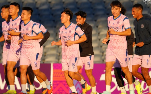 CLB Công an Hà Nội quyết tâm giành tâm giành ngôi đầu bảng E