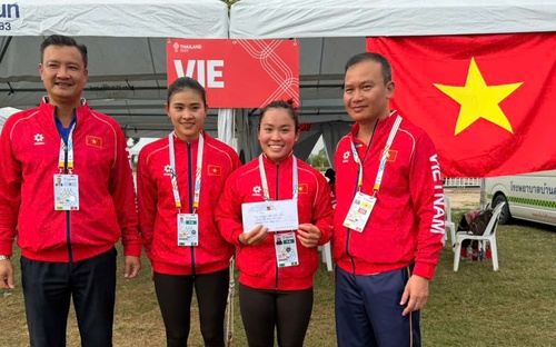2 tay chèo tên Hương giành HCV đầu tiên cho đoàn Việt Nam tại SEA Games 33