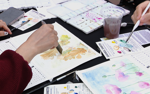 Sáng tạo đầy cảm hứng từ workshop vẽ lịch 2026