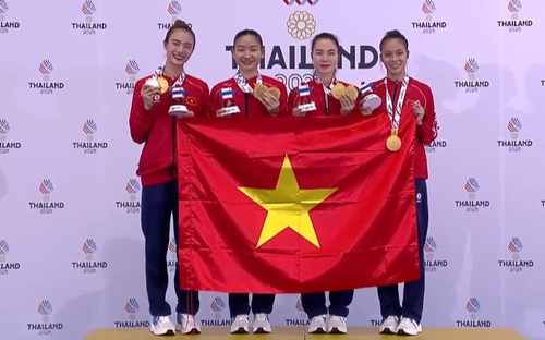 Karate Việt Nam tỏa sáng ở nội dung đối kháng đồng đội nữ SEA Games 33