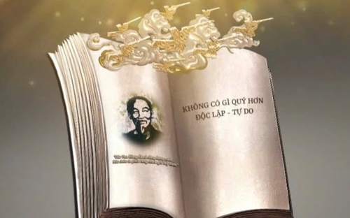 Tác phẩm của ánh sáng lịch sử và tâm hồn dân tộc
