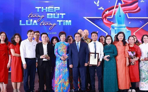 Báo chí phải luôn phản ánh đa chiều dòng chảy của cuộc sống