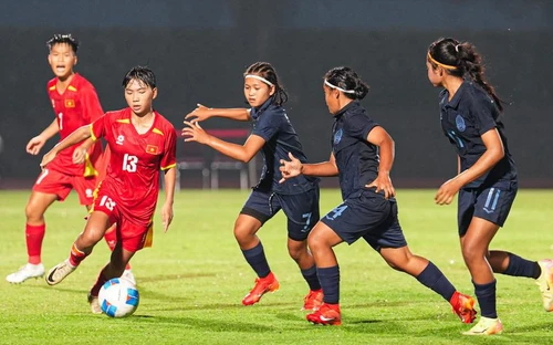 Thắng dễ Campuchia, U16 nữ Việt Nam rộng cửa vào bán kết Giải U16 nữ Đông Nam Á 2025