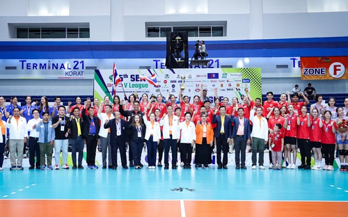 Thua ngược Thái Lan, tuyển bóng chuyền nữ Việt Nam giành ngôi á quân SEA V.League 2025