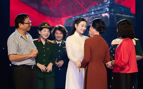 Sao mai Lê Minh Ngọc và bước chuyển mình ấn tượng trong phim ca nhạc “Lá thư gửi tương lai” 