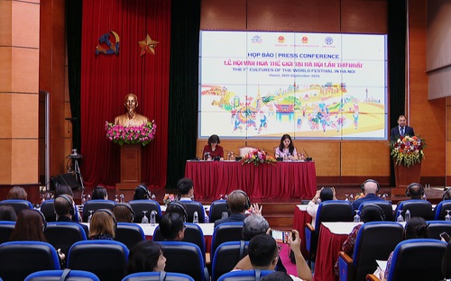 Lần đầu tiên tổ chức Lễ hội Văn hóa thế giới tại Hà Nội 