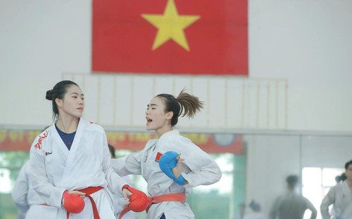 Đội tuyển karate Việt Nam tranh tài ở Giải vô địch trẻ châu Á 2025