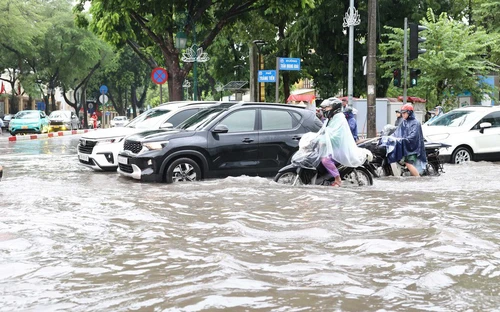 82 điểm tại Hà Nội bị ngập úng