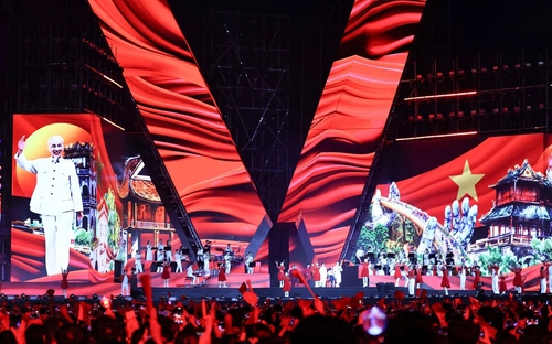 PGS.TS Bùi Hoài Sơn: ‘Nghị quyết 80-NQ/TW ra đời khẳng định văn hóa là trung tâm của sự phát triển!’