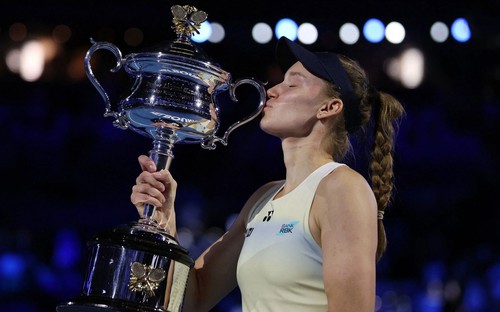 Bản tin KICK OFF Thể thao ngày 1/2: Rybakina lần đầu vô địch giải quần vợt Australia mở rộng