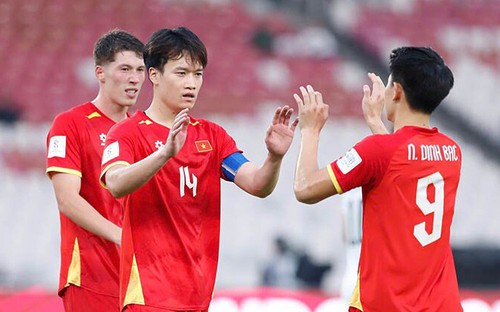 FIFA ASEAN Cup 2026: HLV Kim Sang Sik giải quyết bài toán hàng công thế nào ở trận gặp Malaysia?