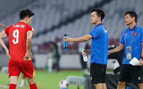 Đội hình dự kiến Việt Nam vs Malaysia: Đình Bắc đau nhẹ để ngỏ khả năng đá chính