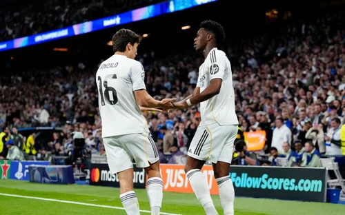 Bản tin KICK OFF Thể thao ngày 25/2: Real Madrid và PSG đi tiếp ở Champions League