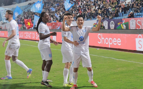 Bản tin KICK OFF Thể thao ngày 6/2: Nam Định giành ngôi đầu bảng Cúp C1 Đông Nam Á