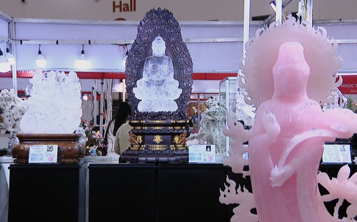 Thế giới đá quý’ với loạt ‘siêu phẩm’ tiền tỷ tại Hội chợ Mùa Xuân 2026