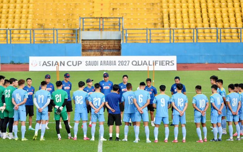 Văn Hậu trở lại, Hoàng Hên lần đầu lên đội tuyển Việt Nam