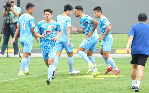 Khuất Văn Khang sẵn sàng cạnh tranh cạnh tranh với Xuân Son và Hoàng Hên