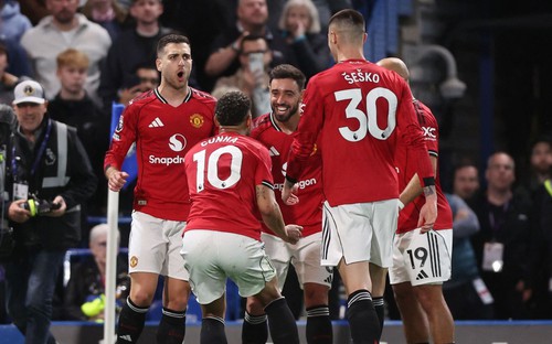 Bản tin KICK OFF Thể thao ngày 19/4: Thắng kịch tính Chelsea, MU tiến gần hơn tấm vé dự Champions League