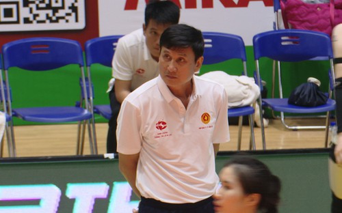 Đội bóng chuyền nữ Binh chủng Thông tin - Binh đoàn 19 gặp nhiều khó khăn giai đoạn trẻ hoá