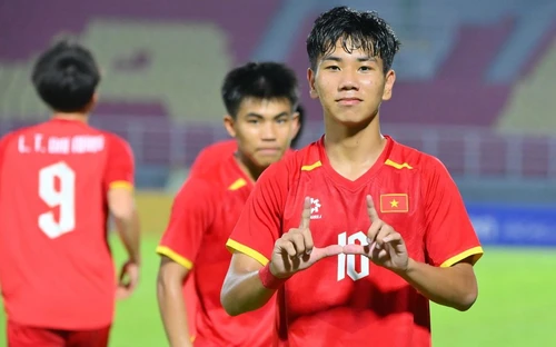 Chu Ngọc Nguyễn Lực – “nhạc trưởng” mở ra giấc mơ World Cup cho U17 Việt Nam