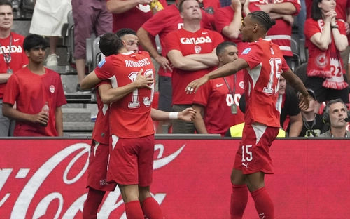 VIDEO Bản tin World Cup 2026 - Chào buổi sáng 25/6: Đánh bại Canada, Thụy Sĩ dẫn đầu bảng B
