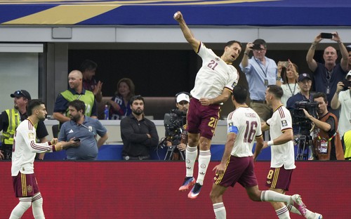 VIDEO Bản tin World Cup 2026 - Chào buổi sáng 15/7: Thắng thuyết phục Pháp, Tây Ban Nha vào chung kết