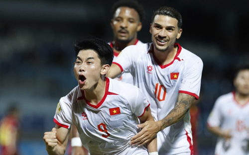 Bản tin KICK OFF Thể thao ngày 25/7: Đình Bắc lập hattrick giúp đội tuyển Việt Nam thắng đậm trận ra quân ASEAN Cup