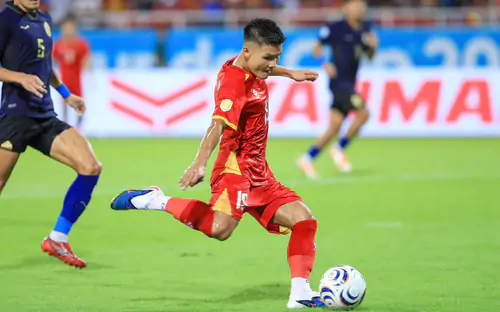 [VIDEO] Quang Hải không đáng bị chỉ trích, nhưng cần lấy lại phong độ | ASEAN Cup