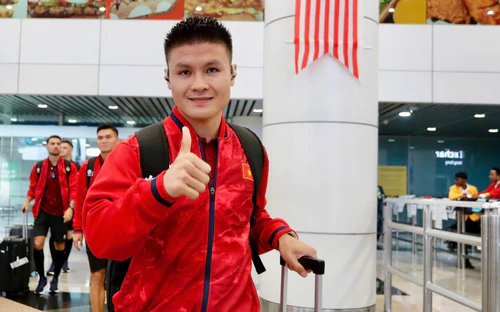 Bản tin KICK OFF Thể thao ngày 14/8: Đội tuyển Việt Nam có mặt tại Malaysia, sẵn sàng ra sân tập