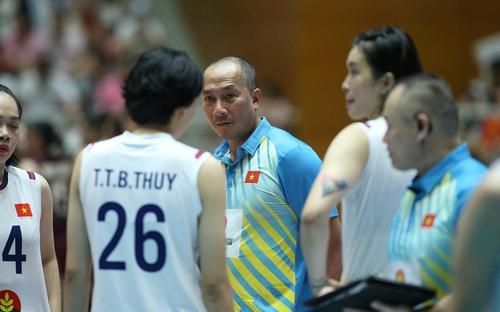 [VIDEO] Thi đấu dưới sức, bóng chuyền nữ Việt Nam thua trắng Thái Lan, lỡ hẹn chức vô địch chặng 1 SEA V.Cup 2026