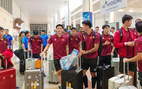 Bản tin KICK OFF Thể thao ngày 24/8: Đội tuyển Việt Nam về Hà Nội, chuẩn bị tái đấu với Thái Lan