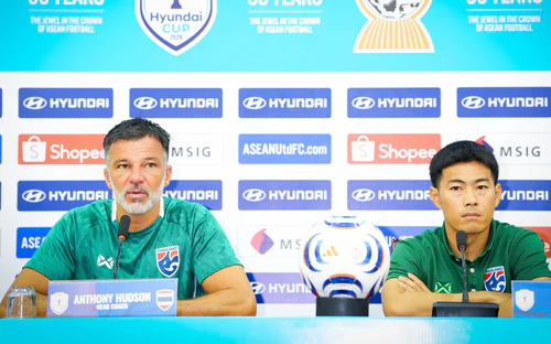 ASEAN Cup 2026: HLV Huduson khẳng định, mọi thứ chưa chấm hết với đội tuyển Thái Lan