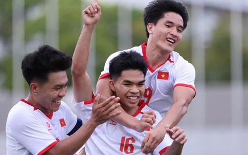 U23 Việt Nam vượt khó đánh bại U23 Philippines, nhen nhóm cơ hội vào tứ kết 