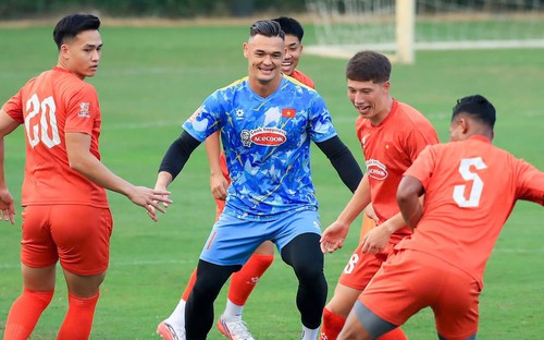 Tân binh hứng khởi trong buổi tập đầu tiên của đội tuyển Việt Nam chuẩn bị cho FIFA ASEAN Cup 2026