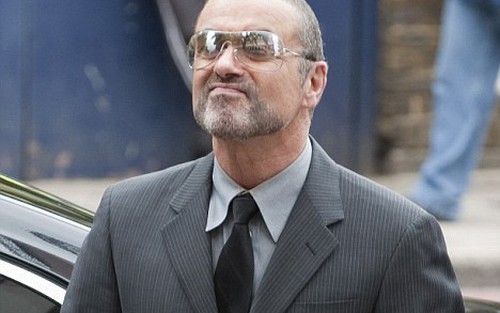 Lần ngồi tù vì 'phê' ma túy đã cứu đời George Michael như thế nào?