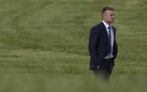 Vì sao Rooney một lần nữa gây thất vọng?